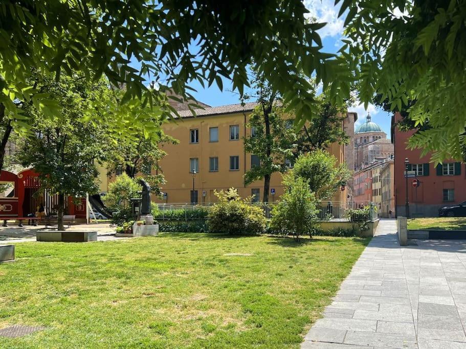 Suite 9, Parma Centro Exterior photo